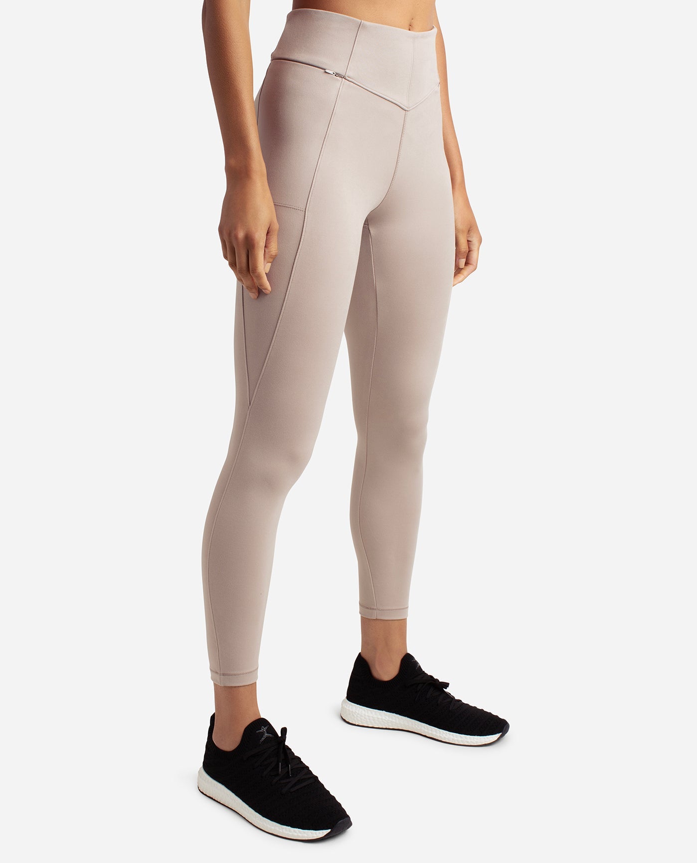 SIDE VIEW OF DANSKIN ECLIPSE 7/8 LEGGING | DSK ATMOSPHERE