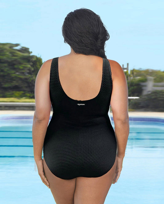BACK VIEW OF CHLORINE RESISTANT AQUAMORE COLOR BLOCK TEXTURED TWIST FRONT PLUS SIZE SWIMSUIT | 616 AQT TEXTURED SCARLET