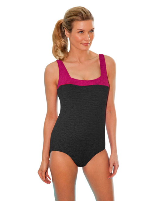 FRONT OF CHLORINE RESISTANT KRINKLE TEXTURED POPPY COLOR BLOCK SQUARE NECK ONE PIECE | KRINKLE POPPY